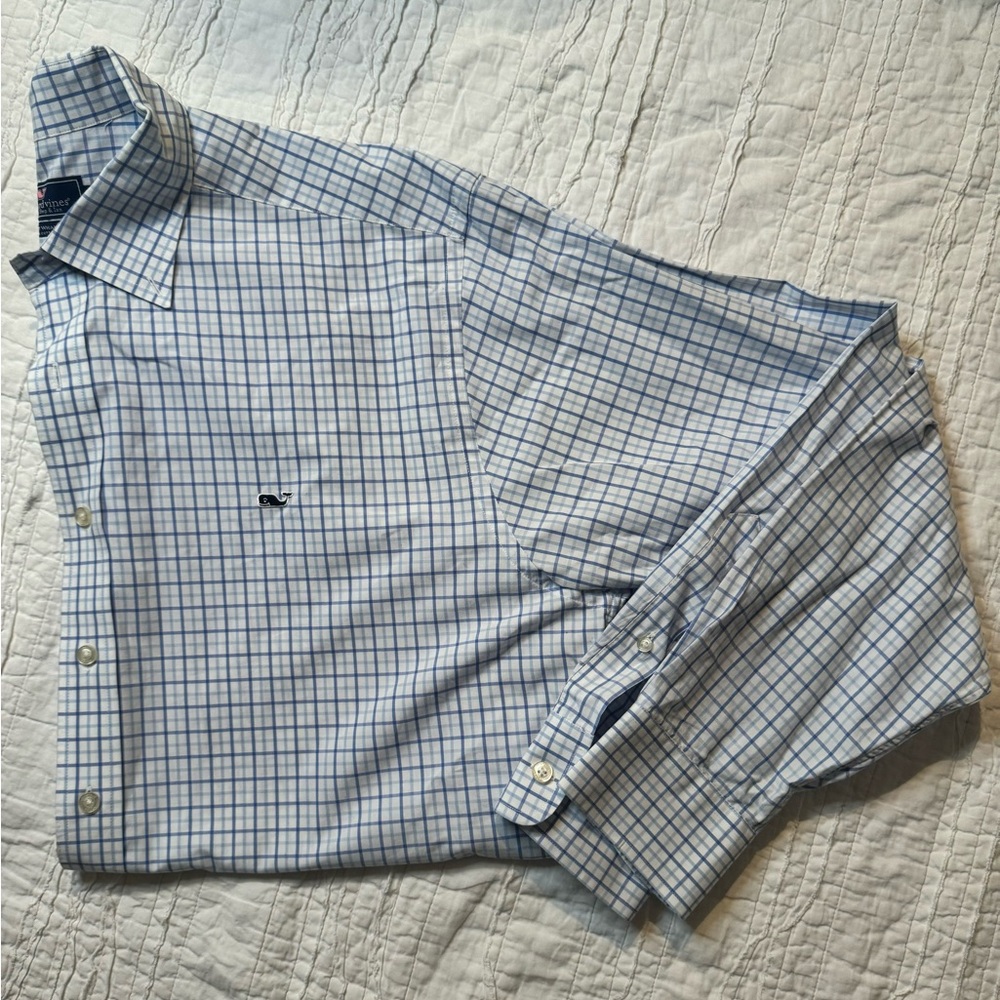 Vineyard Vines Button Up XL